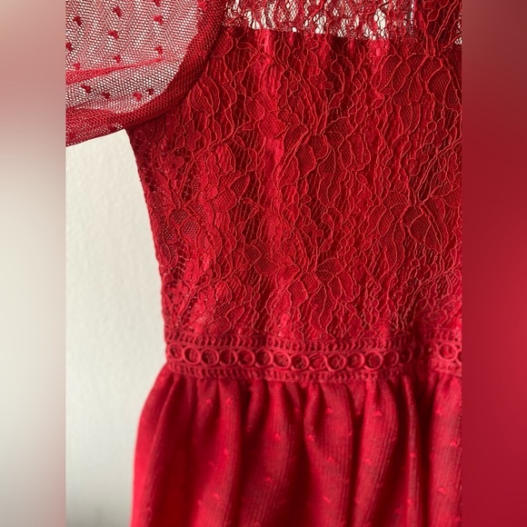 Cute Short Red Dress - Girls sz. 10 - Picture 7 of 8